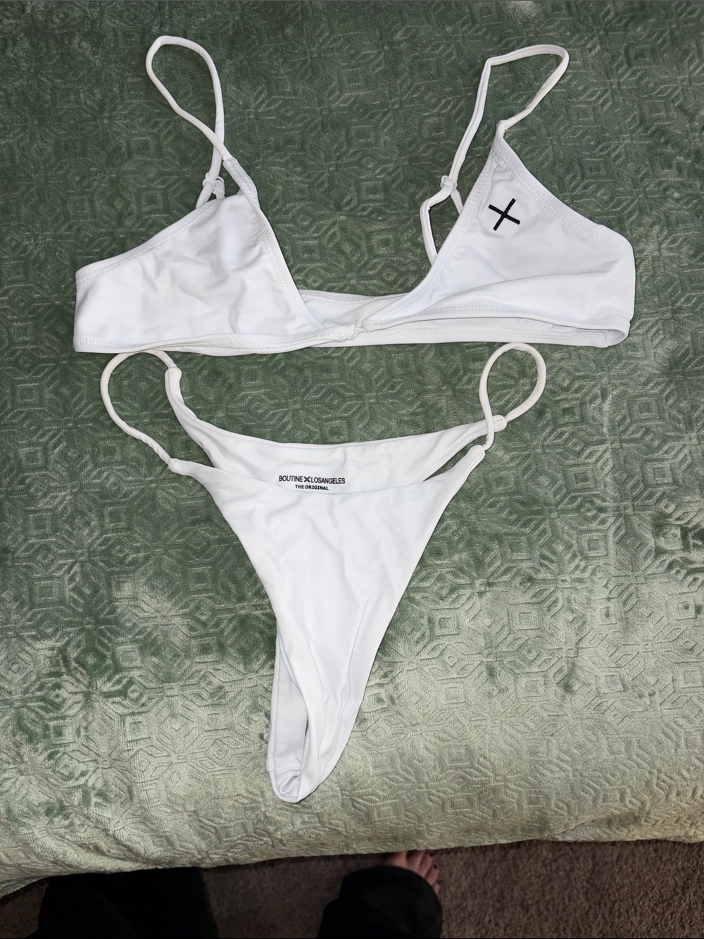 Boutine La White Triangle Bikini Set